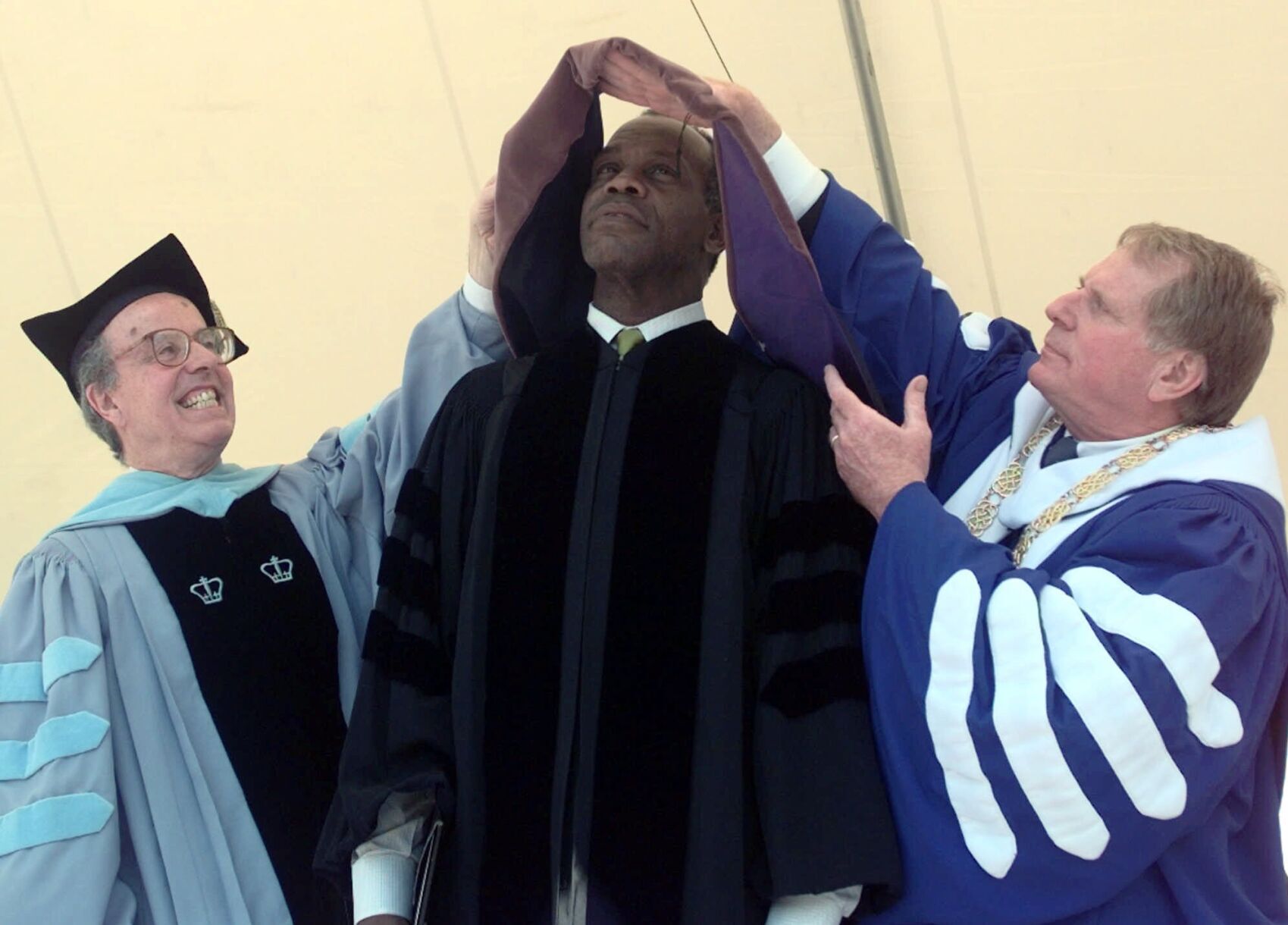 2000: Danny Glover
